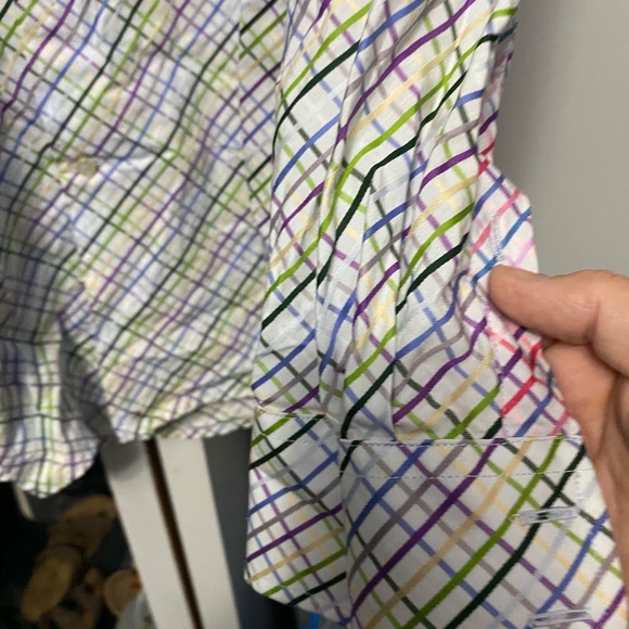 Long sleeve button down - Picture 3 of 4